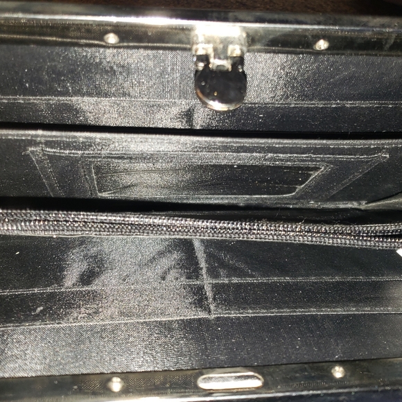 Wallet - Picture 3 of 4